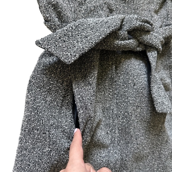 Guess Gray Winter Coat Faux Fur Collar Wool Blend Long Belted Pockets Women’s 2 - Picture 3 of 13